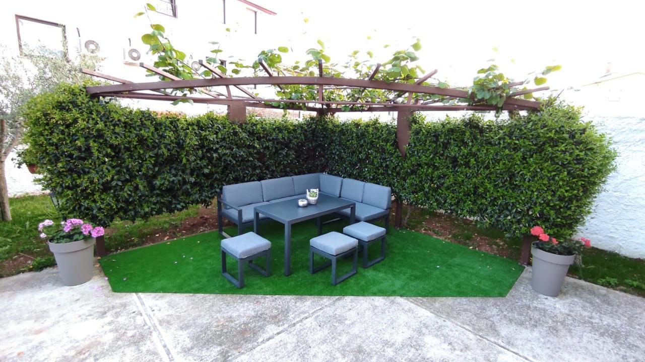 Apartment Nikolena روفينجسكو سيلو المظهر الخارجي الصورة