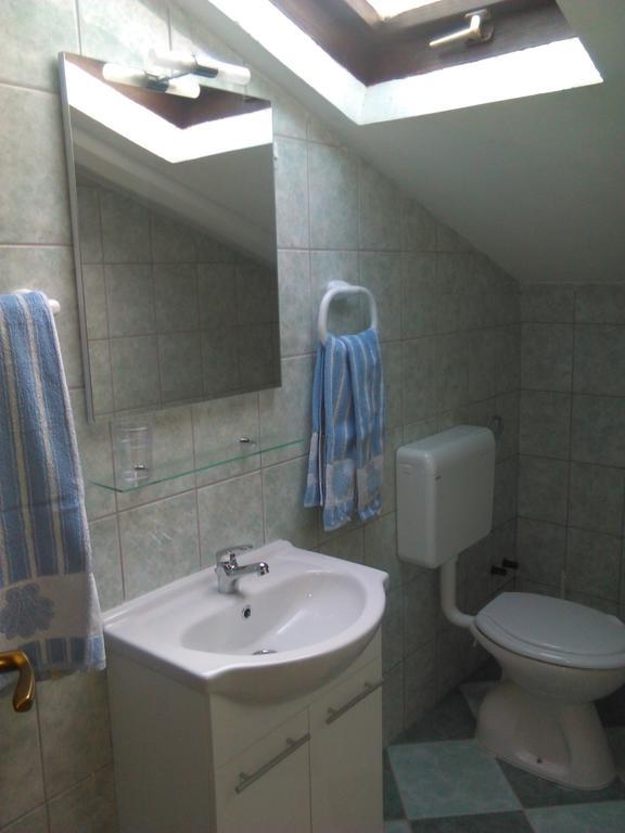 Apartment Nikolena روفينجسكو سيلو الغرفة الصورة