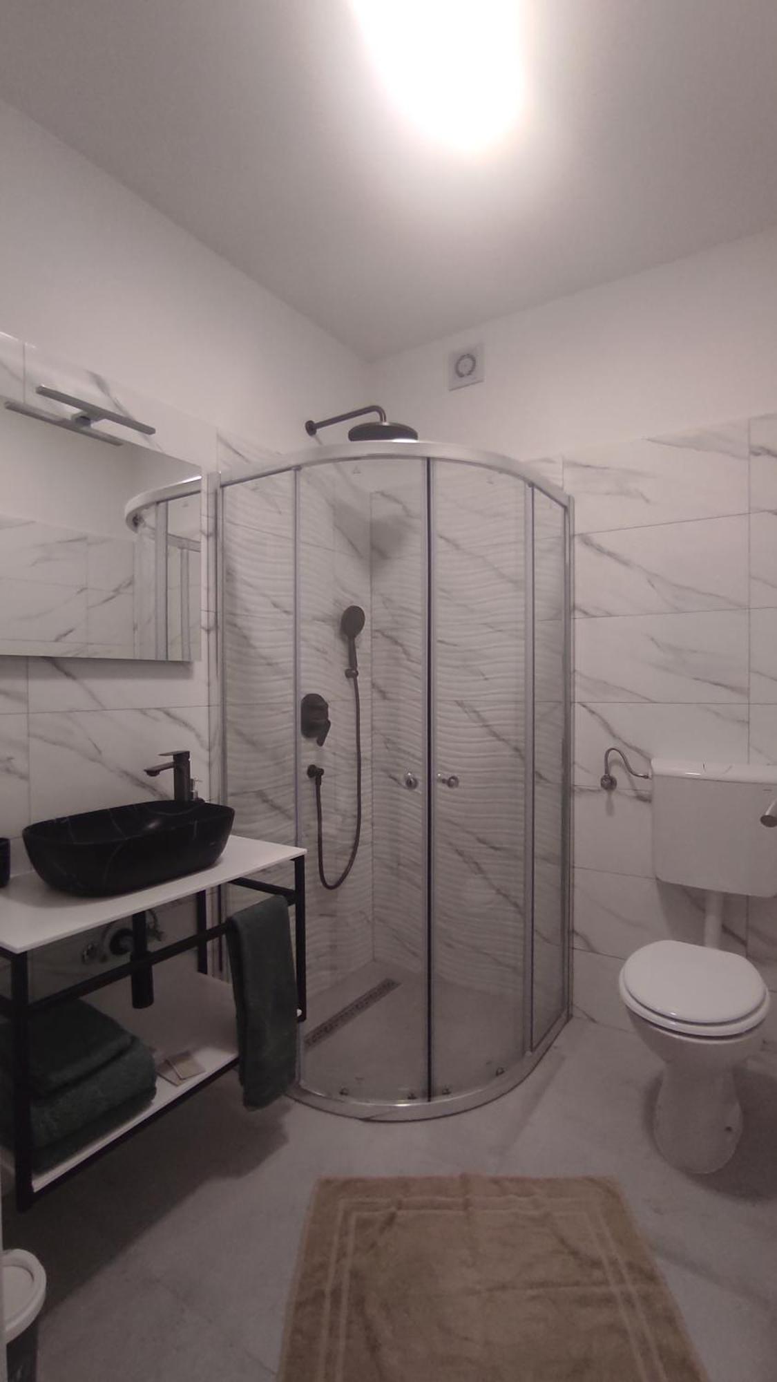 Apartment Nikolena روفينجسكو سيلو المظهر الخارجي الصورة