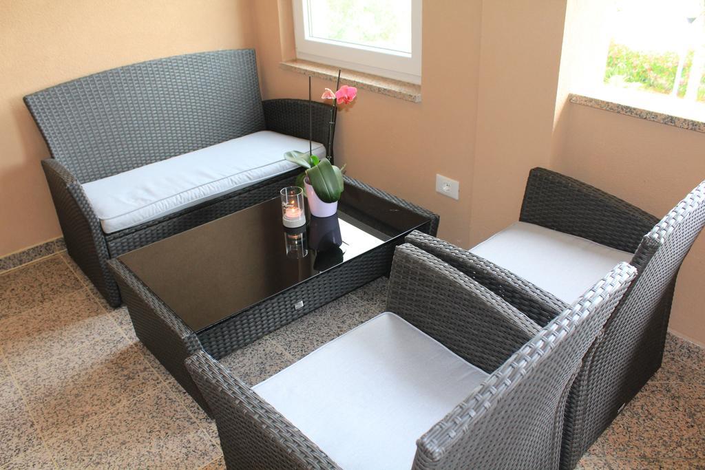 Apartment Nikolena روفينجسكو سيلو المظهر الخارجي الصورة